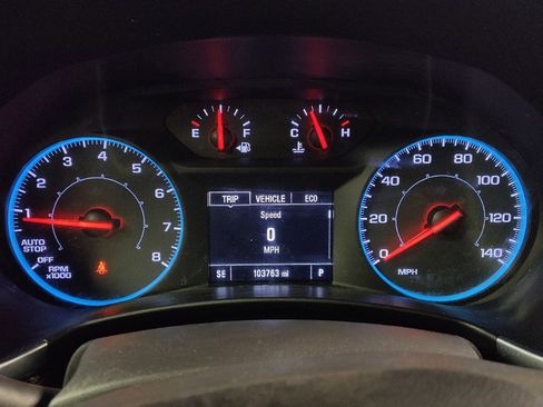 Used 2020 Chevrolet Equinox LS w/ LS Convenience Package FWD image 23