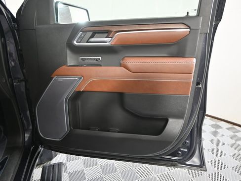 Used 2023 GMC Sierra 1500 Denali Ultimate image 13