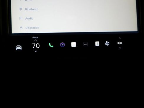 Used 2018 Tesla Model X 75D image 20