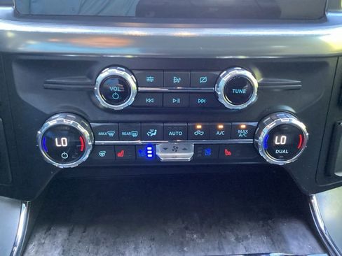 Used 2021 Ford F150 Lariat w/ Equipment Group 502A High image 51