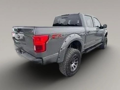 Used 2018 Ford F150 Lariat w/ Equipment Group 502A Luxury AWD/4WD image 9