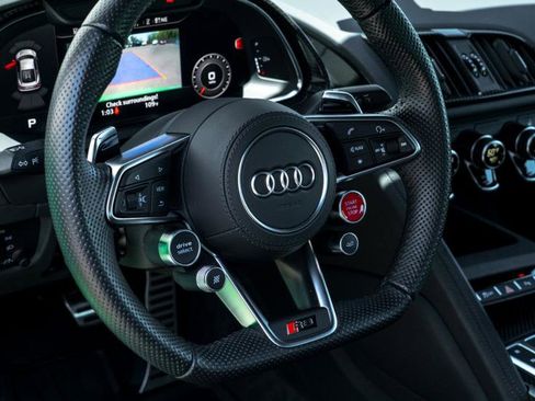 Used 2022 Audi R8 V10 performance image 6