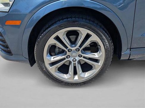 Used 2018 Audi Q3 2.0T Premium w/ Convenience Package FWD image 25