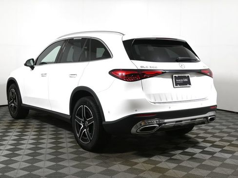 Certified 2026 Mercedes-Benz GLC 300 4MATIC image 5