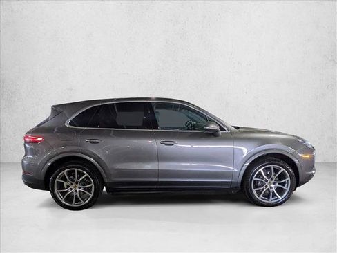 Used 2019 Porsche Cayenne image 4