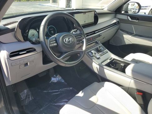 Used 2023 Hyundai Palisade SEL w/ Premium Package image 8