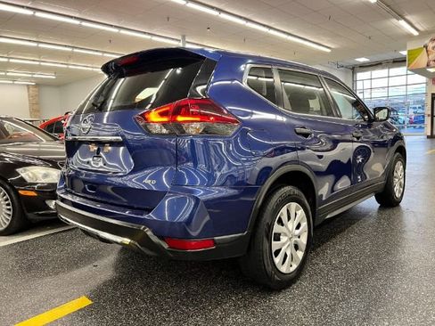 Used 2019 Nissan Rogue S image 6