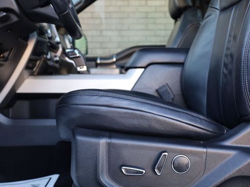 Used 2018 Ford F150 Lariat AWD/4WD image 19