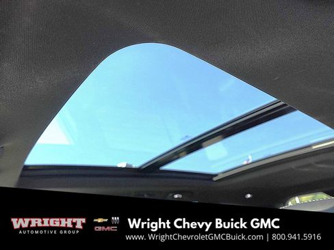 Used 2025 Cadillac XT6 Premium Luxury image 23