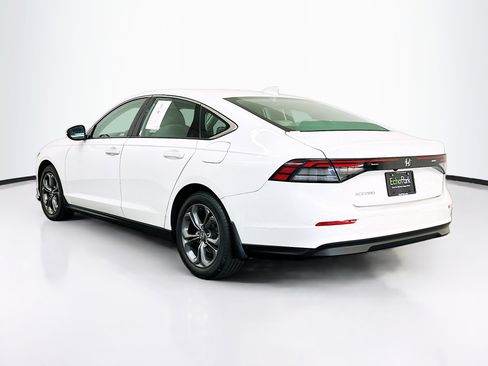 Used 2024 Honda Accord EX image 5
