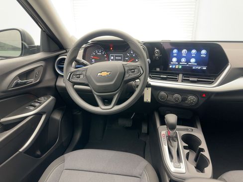 New 2026 Chevrolet Trax LS image 24