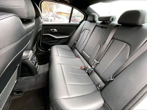 Used 2019 BMW 330i 330i w/ Driving Assistance Package image 19