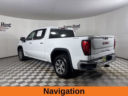 Used 2025 GMC Sierra 1500 SLT image 7