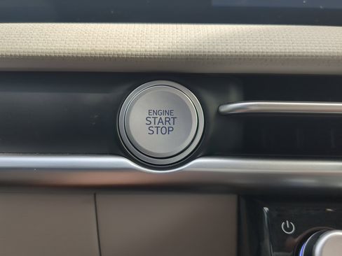 Certified 2025 Hyundai Tucson SEL FWD image 29