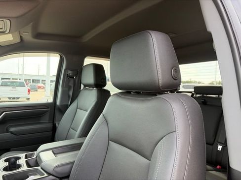 Used 2023 GMC Sierra 1500 SLT AWD/4WD image 12
