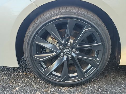 Used 2024 Toyota Corolla SE image 10