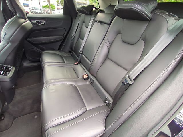 Certified 2023 Volvo XC60 B5 Ultimate w/ Protection Package Premier FWD image 26