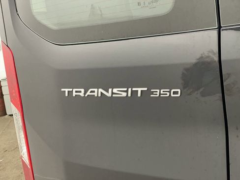 Used 2023 Ford Transit 350 XLT image 10