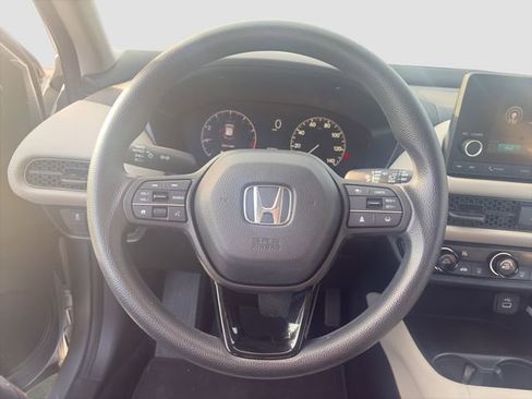 Certified 2023 Honda HR-V LX image 10