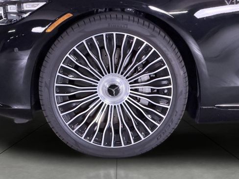 New 2026 Mercedes-Benz Maybach S 680 4MATIC image 23