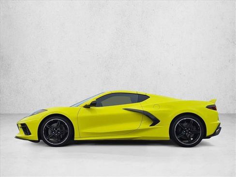Used 2022 Chevrolet Corvette Stingray Preferred Cpe w/ Z51 Performance Package RWD image 10