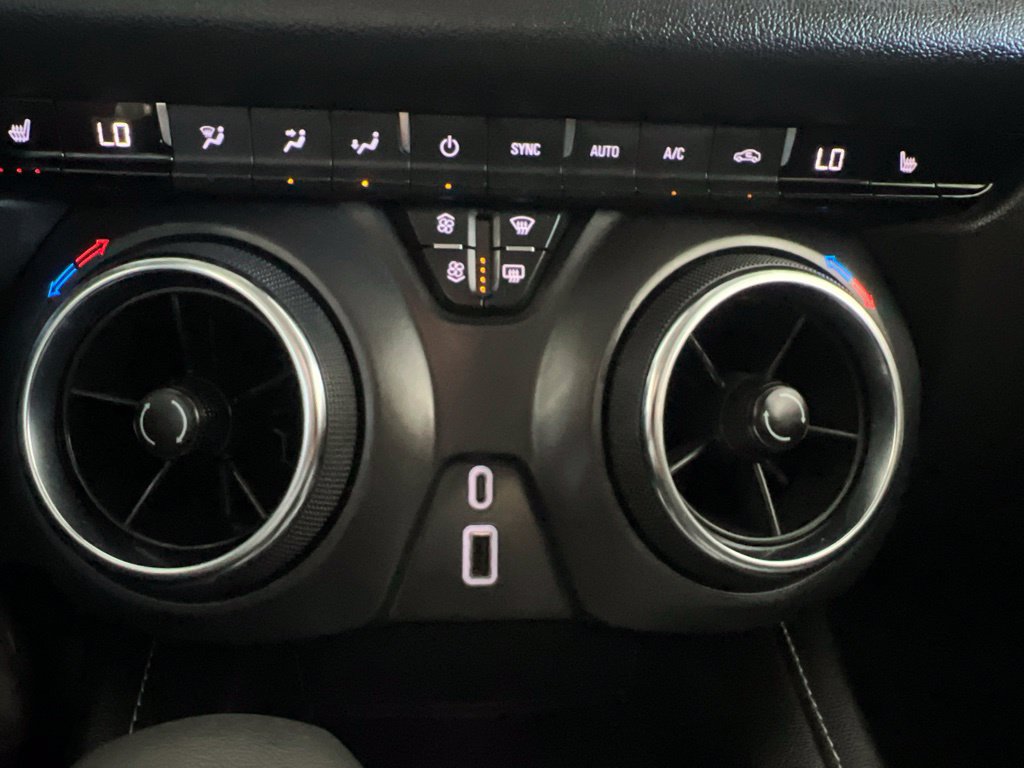 Used 2025 Chevrolet Blazer LT FWD image 67