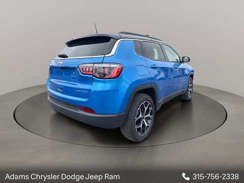 Used 2025 Jeep Compass Limited AWD/4WD image 7