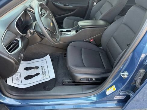 Used 2024 Chevrolet Malibu LT FWD image 23