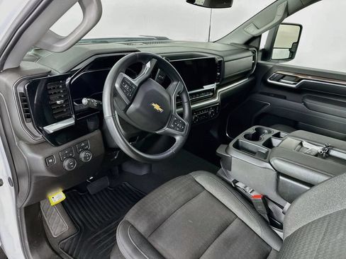 Used 2025 Chevrolet Silverado 2500 LT w/ Convenience Package AWD/4WD image 30