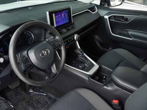 Used 2023 Toyota RAV4 LE image 26