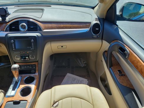 Used 2010 Buick Enclave CXL w/ Trailering Provision Package image 17