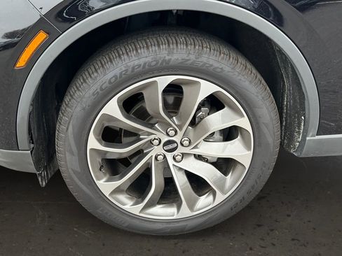 Used 2025 Lincoln Aviator Reserve image 27