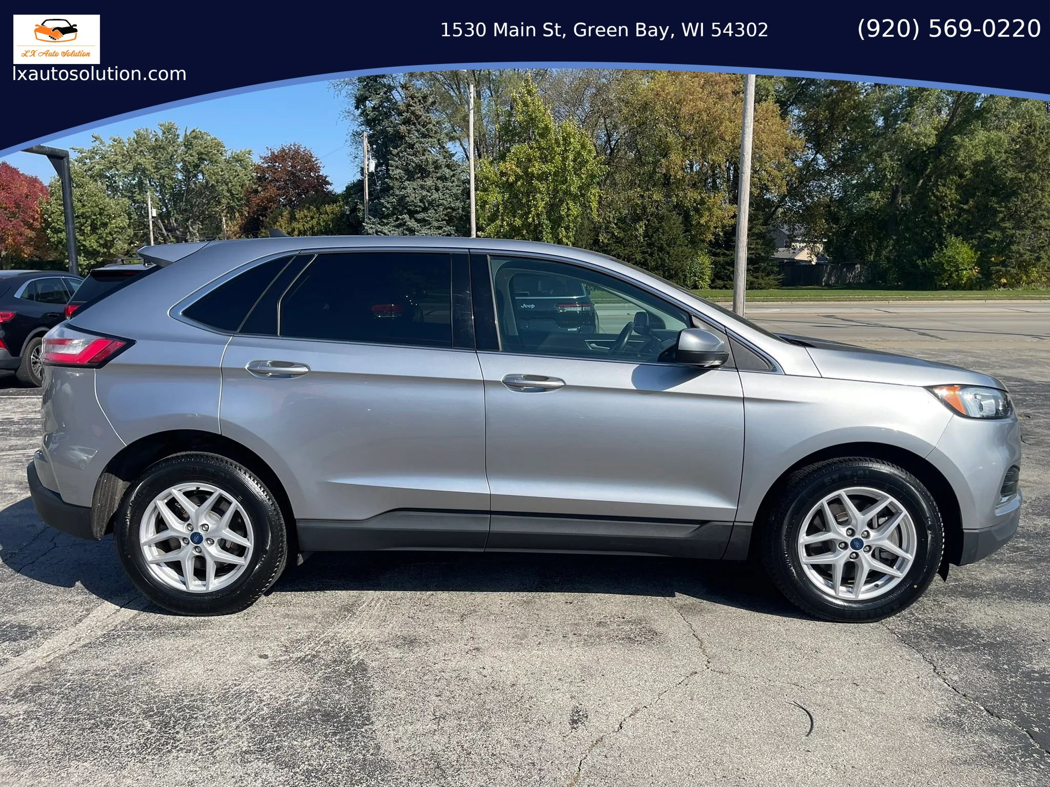 Used 2022 Ford Edge SEL AWD/4WD image 3