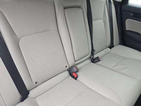 Used 2023 Honda Civic Touring image 18
