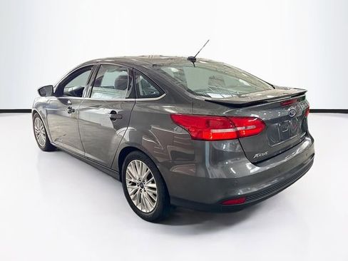 Used 2017 Ford Focus Titanium w/ Titanium Technology Package image 8