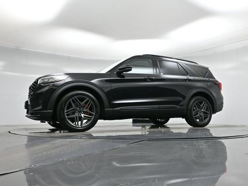 New 2026 Ford Explorer ST w/ Sun And Sound Package image 51
