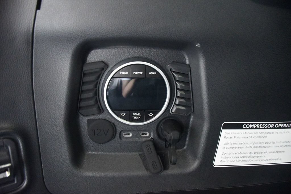 Used 2025 Lexus GX 550 w/ Accessory Package (CT) AWD/4WD image 40