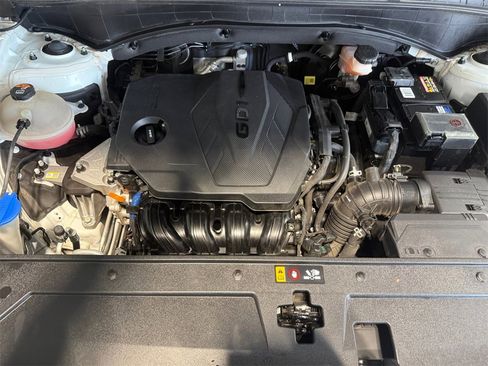 Used 2021 Hyundai Santa Fe SEL w/ Cargo Package image 27