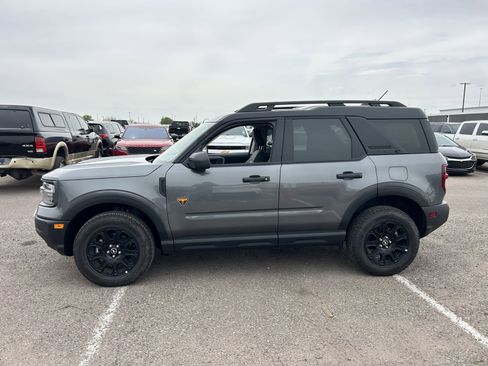 Used 2025 Ford Bronco Sport Badlands AWD/4WD image 2