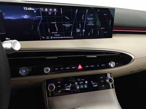 New 2026 Genesis GV70 2.5T Select image 14