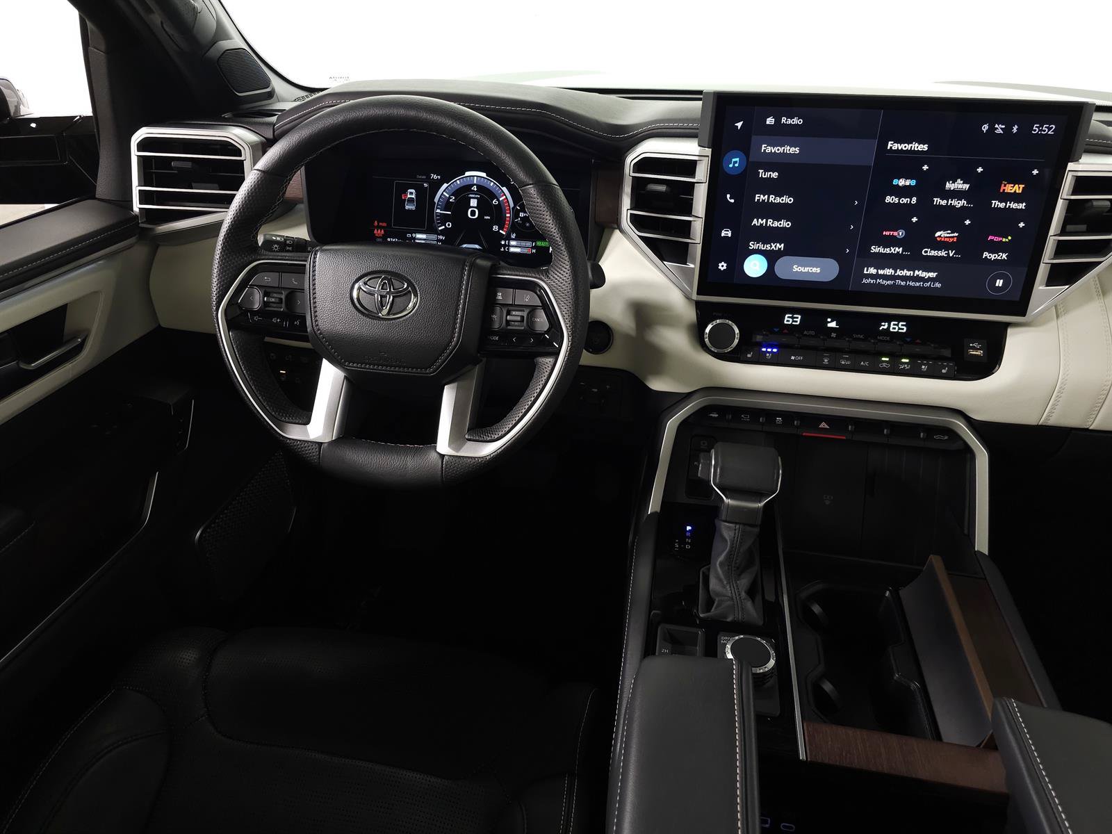 Used 2025 Toyota Tundra Capstone AWD/4WD image 16