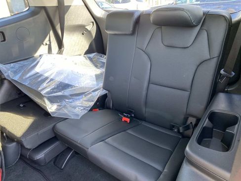 New 2025 Kia Telluride EX image 8