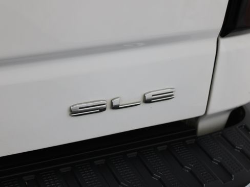 Used 2024 GMC Sierra 1500 SLE AWD/4WD image 33