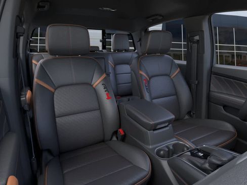 New 2026 GMC Canyon AT4 w/ AT4 Premium Package AWD/4WD image 16