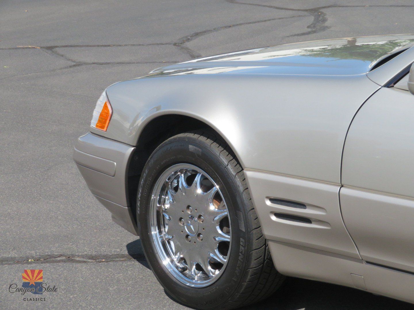 Used 1998 Mercedes-Benz SL 500 image 14
