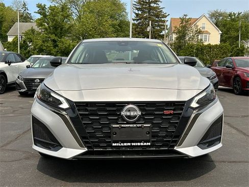 New 2025 Nissan Altima 2.5 SR w/ SR Premium Package image 6