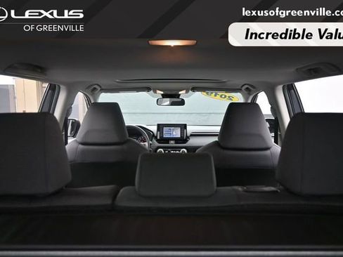 Used 2019 Toyota RAV4 XLE w/ Convenience Package FWD image 29