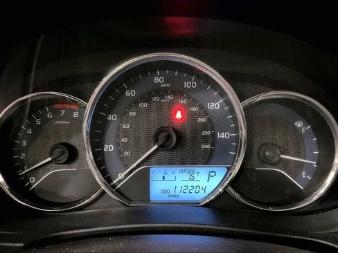 Used 2015 Toyota Corolla LE FWD image 20