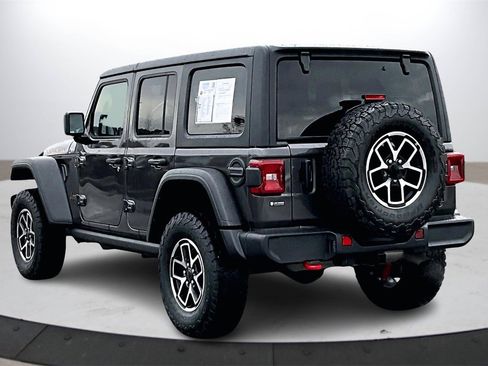 Certified 2025 Jeep Wrangler Unlimited Rubicon image 6