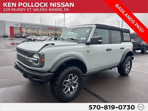 Used 2023 Ford Bronco Badlands AWD/4WD image 1